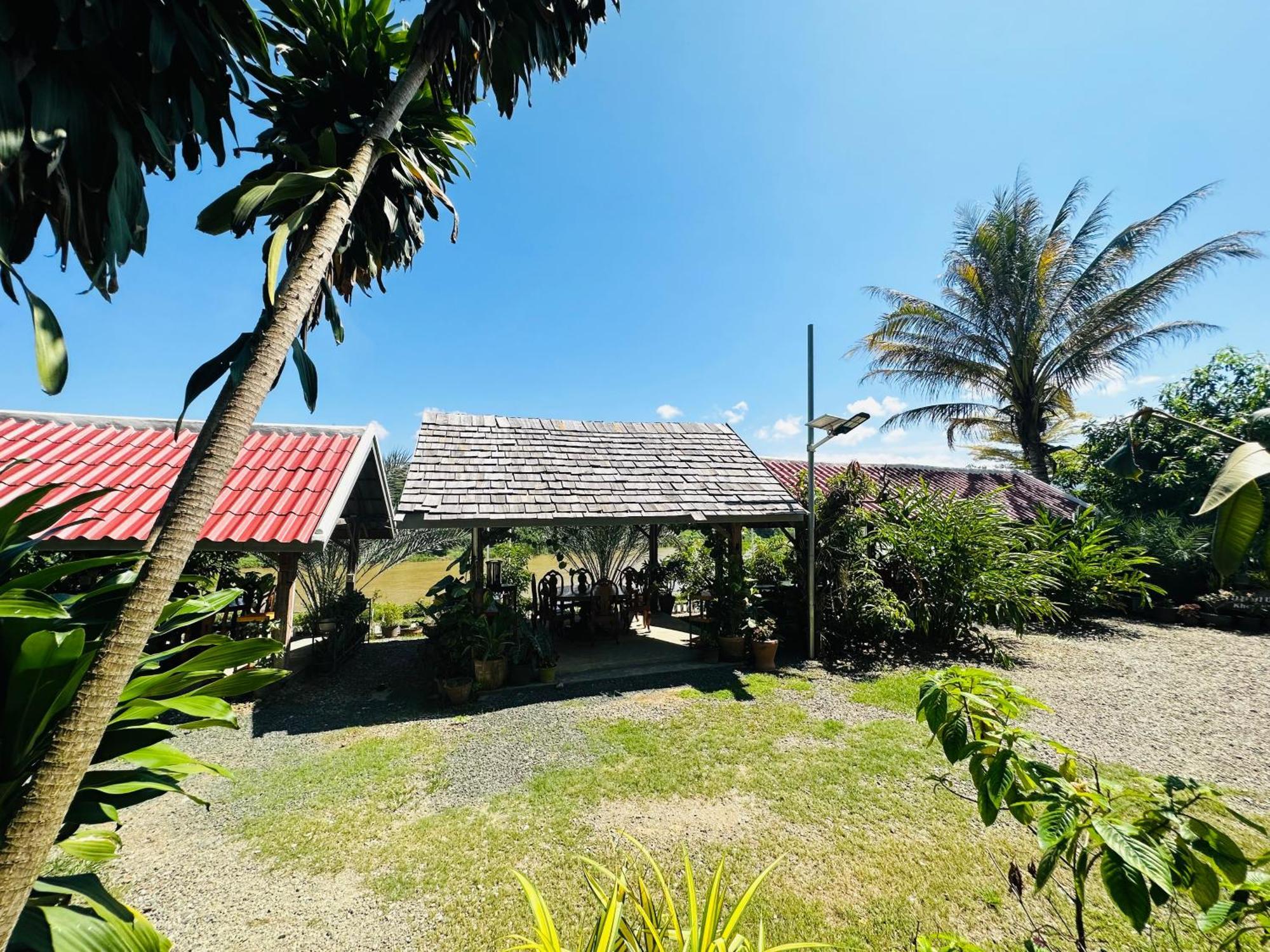 Kingkham Riverside Hotel Luang Prabang Luaran gambar