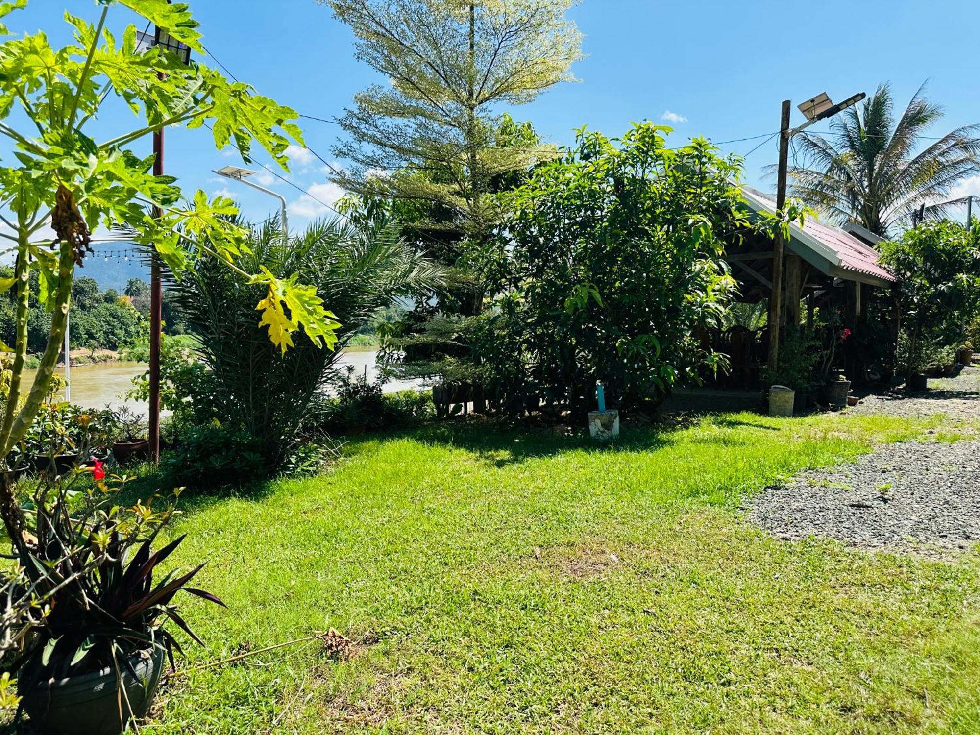Kingkham Riverside Hotel Luang Prabang Luaran gambar