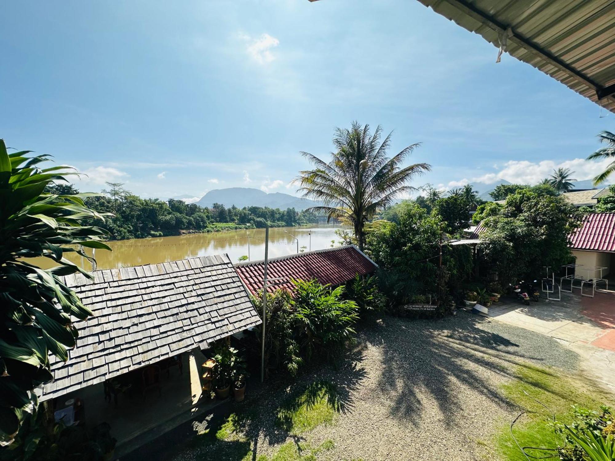 Kingkham Riverside Hotel Luang Prabang Luaran gambar
