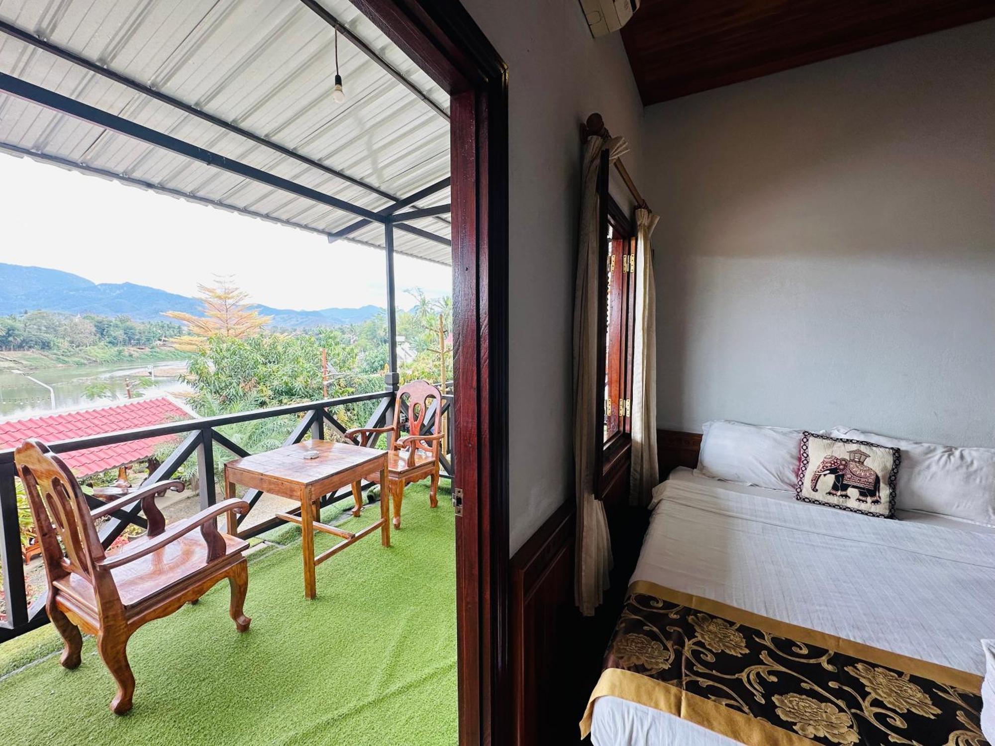 Kingkham Riverside Hotel Luang Prabang Luaran gambar